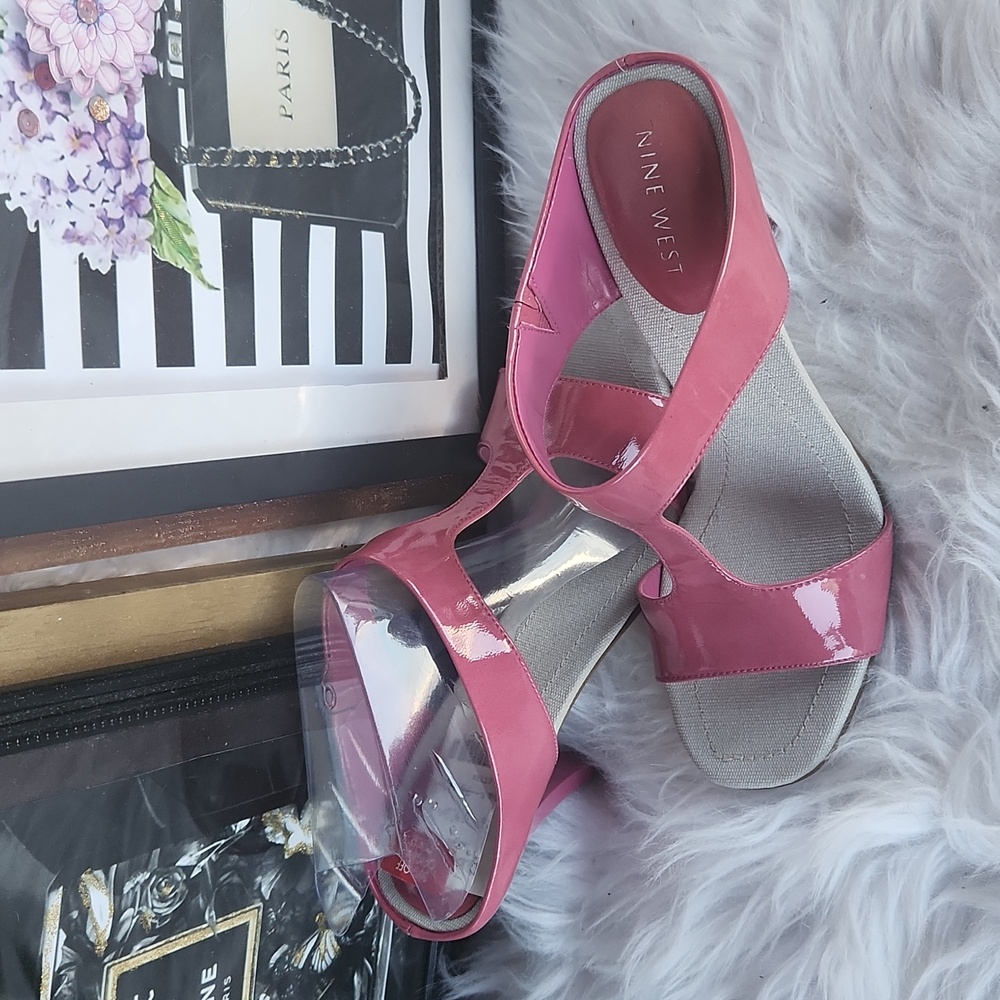 Nine West Pink Patent Leather Heel Sandal NWT - Picture 2 of 5